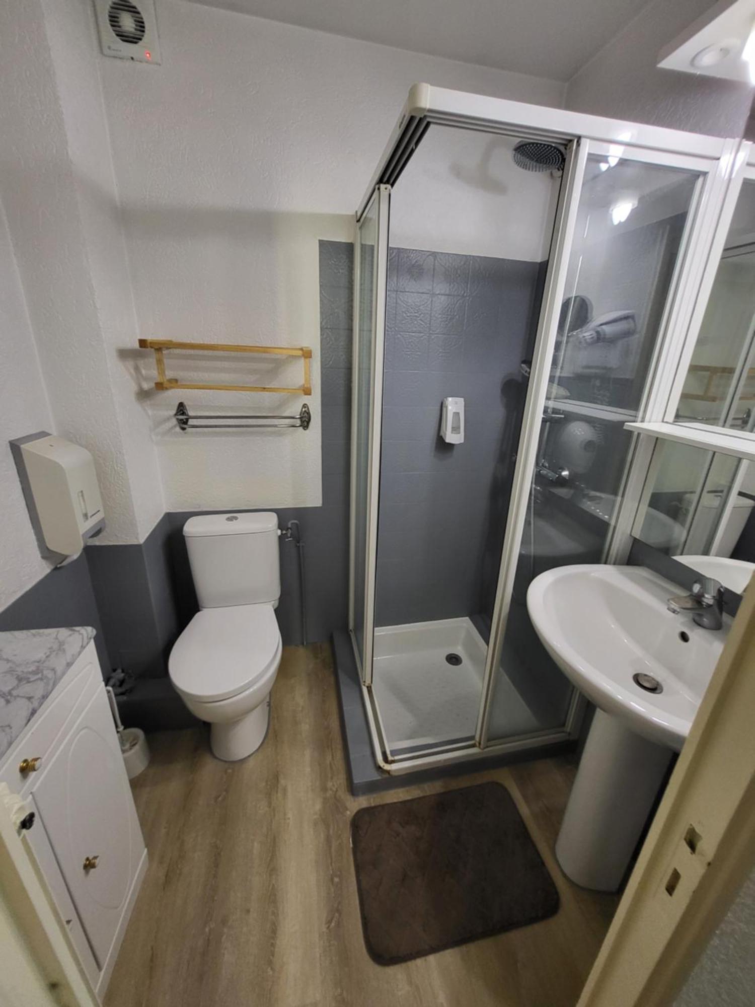 Ga Location Hotell Mâcon Eksteriør bilde